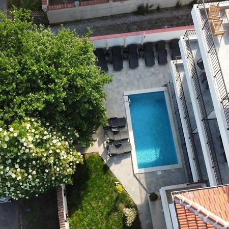 בורגאס Villa Aqua Family Hotel מראה חיצוני תמונה