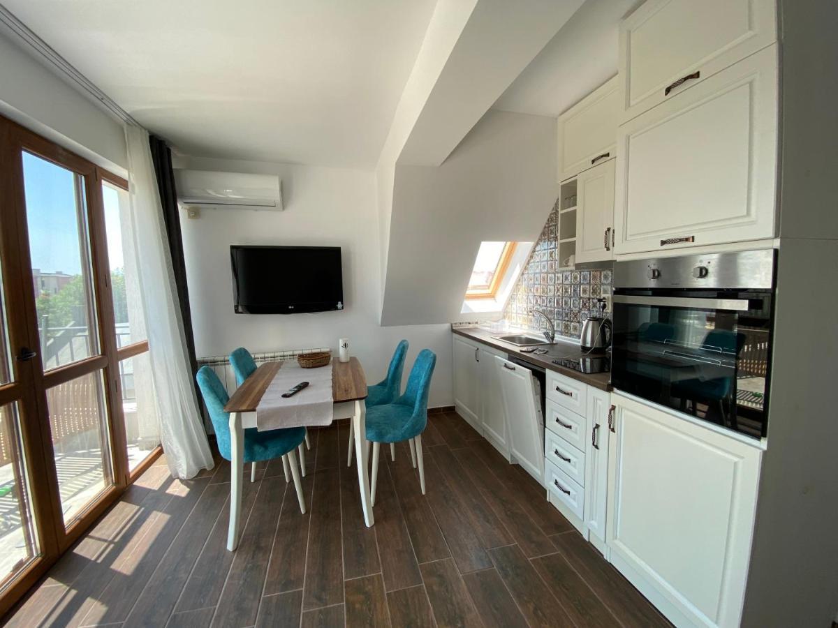 בורגאס Villa Aqua Family Hotel מראה חיצוני תמונה