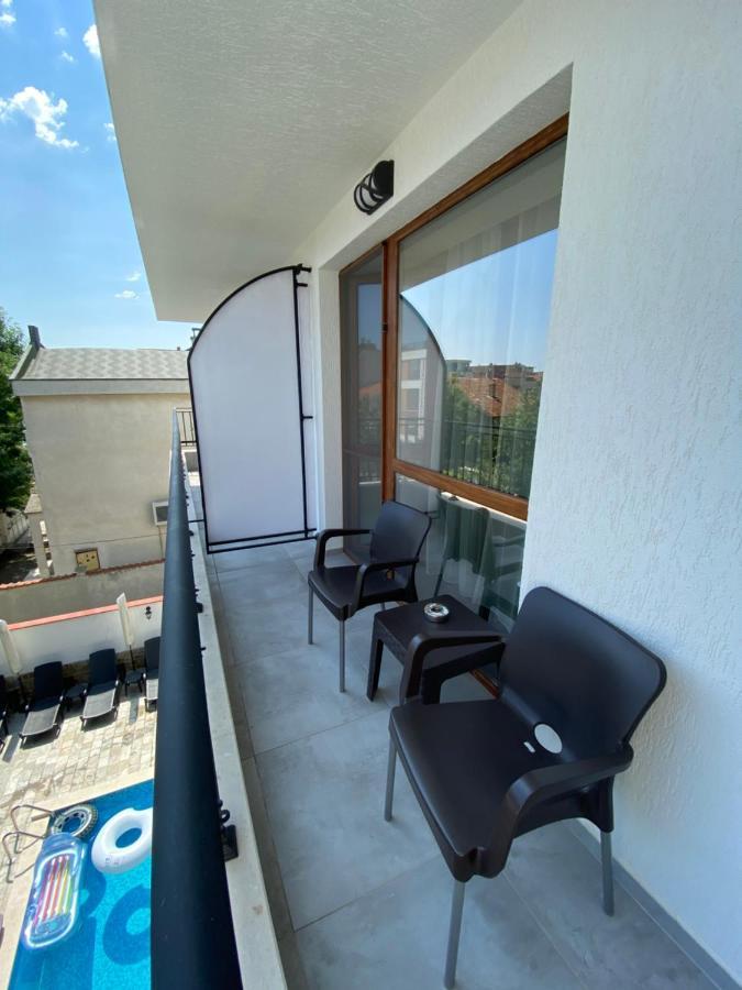 בורגאס Villa Aqua Family Hotel מראה חיצוני תמונה